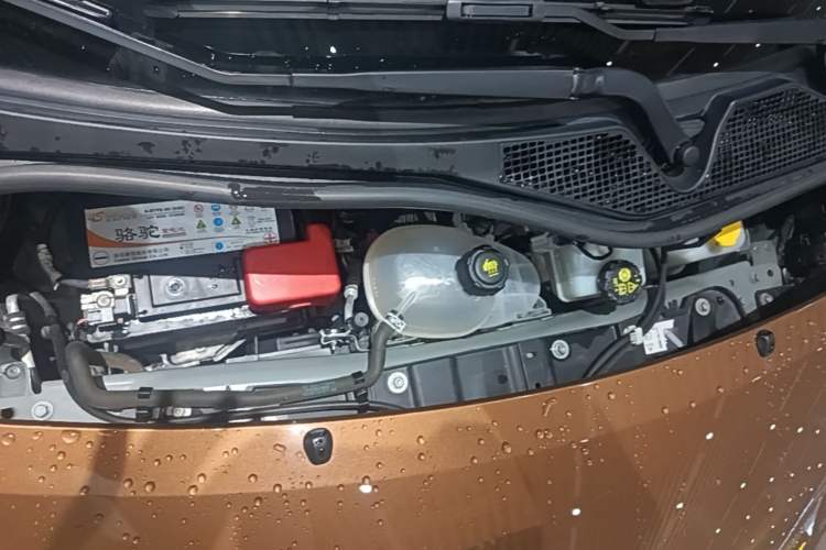 Used smart forfour 2016 1.0L 52 kW Passion Edition Engine Bay