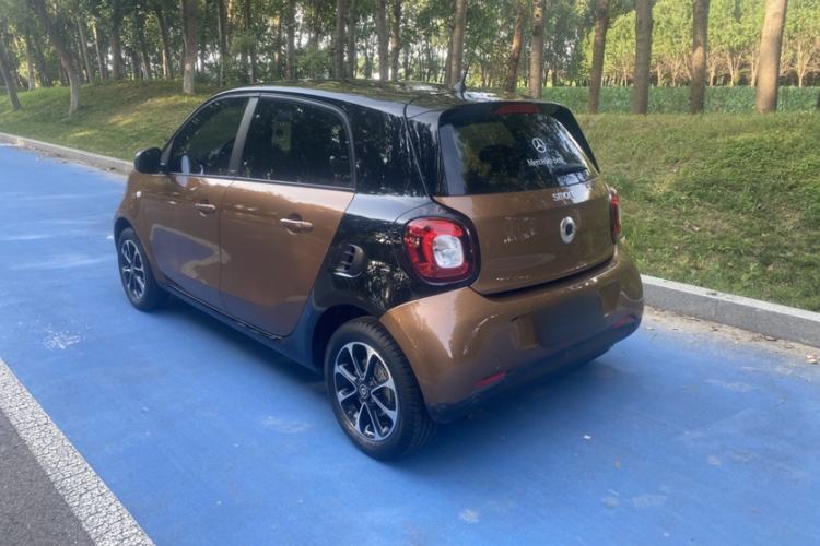 Used smart forfour 2016 1.0L 52 kW Passion Edition Exterior 2