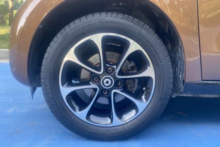 Used smart forfour 2016 1.0L 52 kW Passion Edition Exterior 5