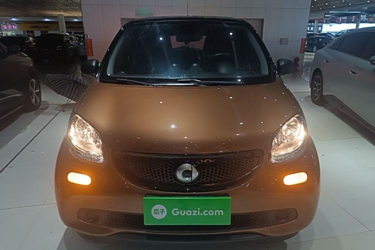 Used smart forfour 2016 1.0L 52 kW Passion Edition Front