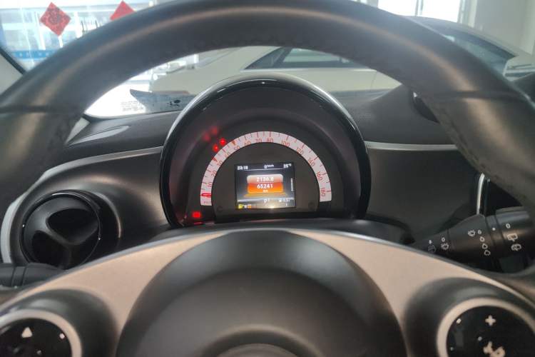 Used smart forfour 2016 1.0L 52 kW Passion Edition Instrument Cluster