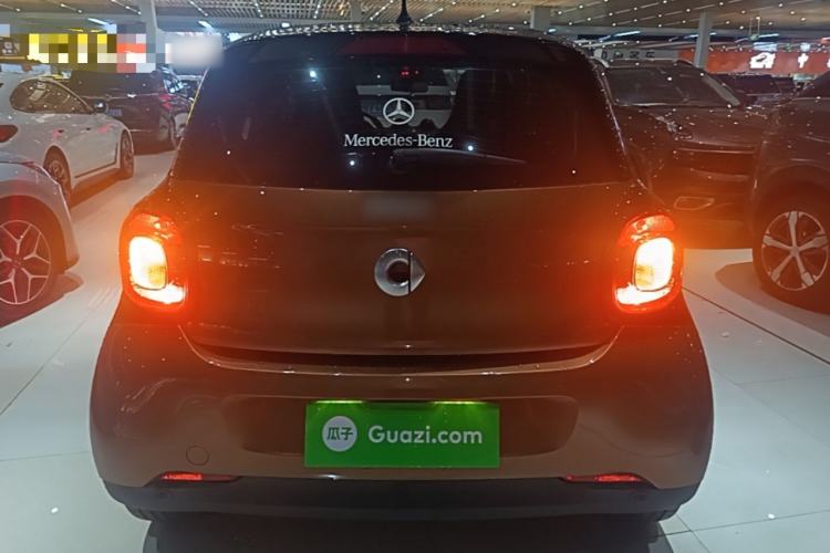 Used smart forfour 2016 1.0L 52 kW Passion Edition Rear