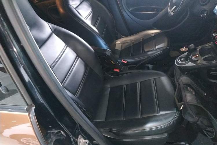 Used smart forfour 2016 1.0L 52 kW Dynamic Edition Right Front Seat
