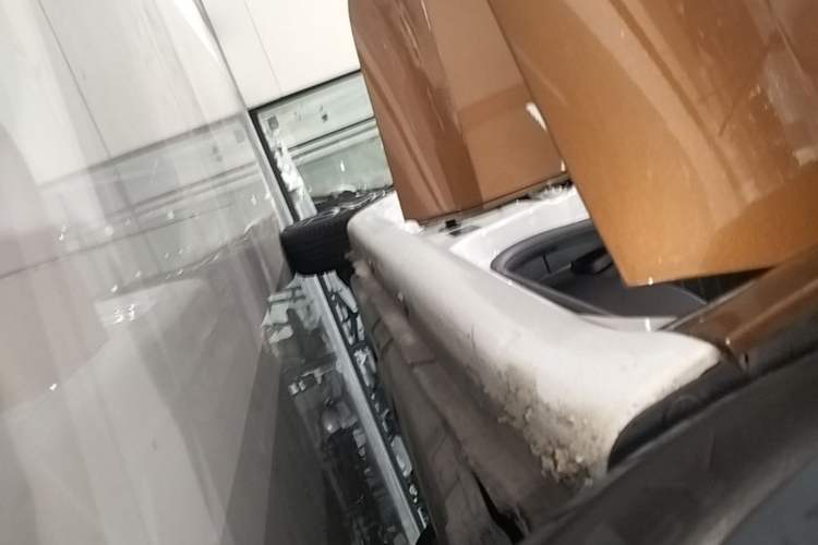 Used smart forfour 2016 0.9T 66 kW Pioneer Edition Right Side Sill