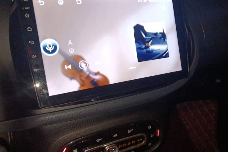 Used smart forfour 2016 1.0L 52 kW Dynamic Edition Audio And AC Panel