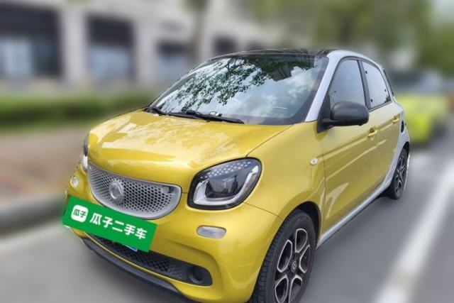 Used smart forfour 2016 0.9T 66 kW Pioneer Edition