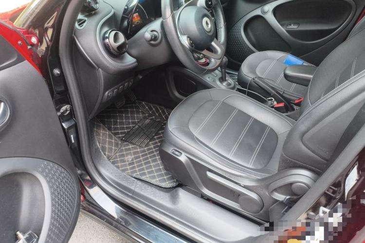 Used smart forfour 2016 0.9T 66 kW Pioneer Edition Driver Seat