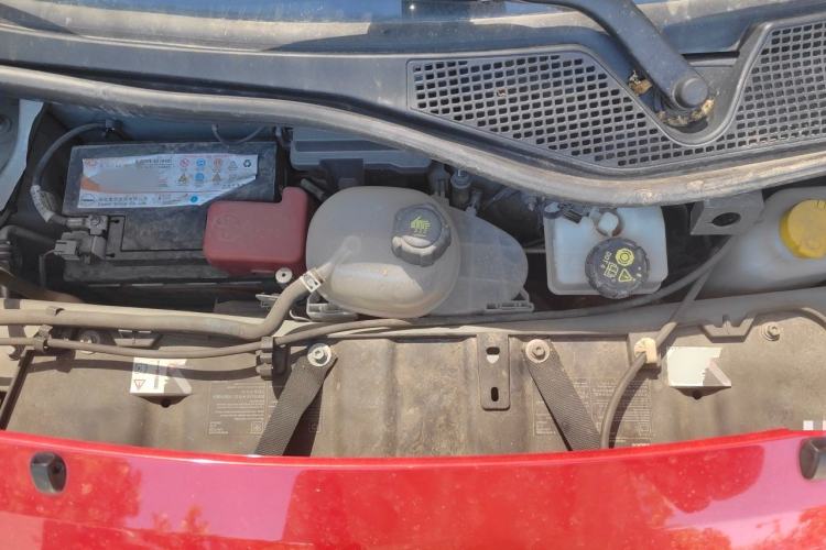 Used smart forfour 2016 1.0L 52 kW Passion Edition Engine Bay
