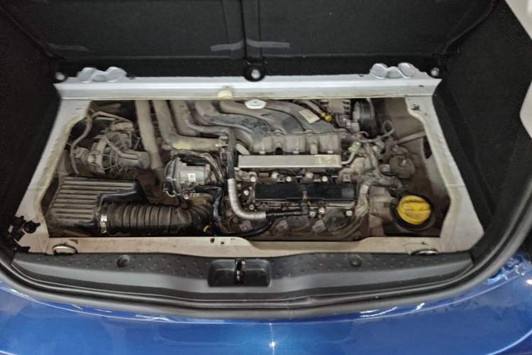 Used smart forfour 2016 1.0L 52 kW Passion Edition Engine Bay