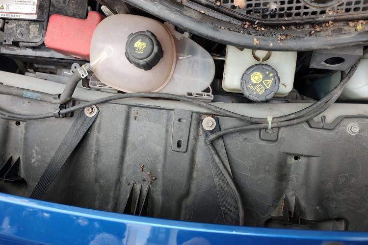 Used smart forfour 2016 1.0L 52 kW Passion Edition Engine Bay
