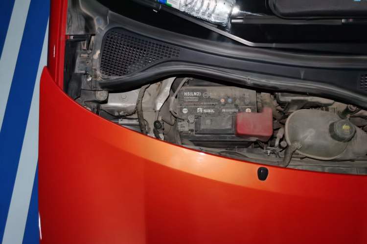 Used smart forfour 2016 1.0L 52 kW Passion Edition Engine Bay Right