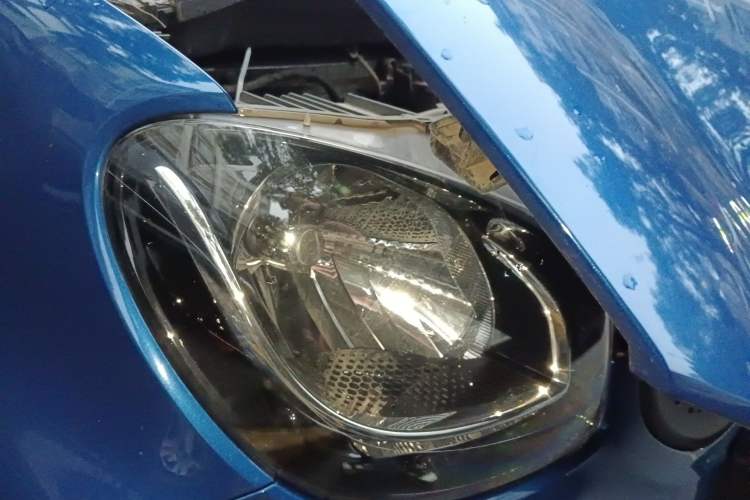 Used smart forfour 2016 1.0L 52 kW Dynamic Edition Engine Bay Right