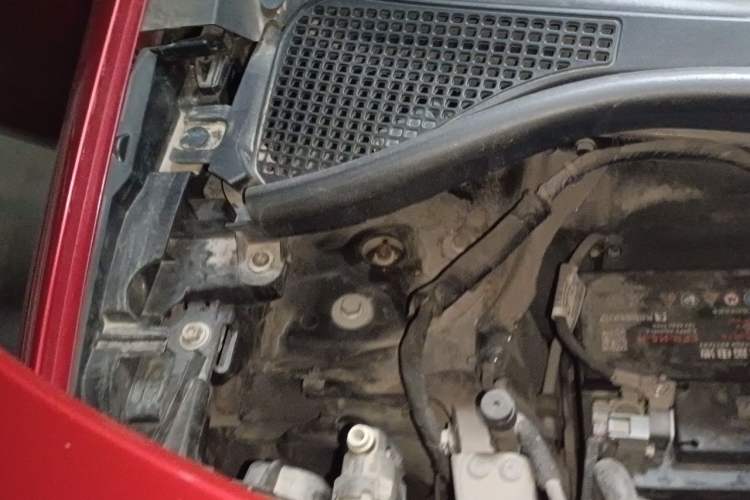 Used smart forfour 2016 1.0L 52 kW Dynamic Edition Engine Bay Right