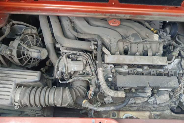 Used smart forfour 2016 1.0L 52 kW Dynamic Edition Engine Bay