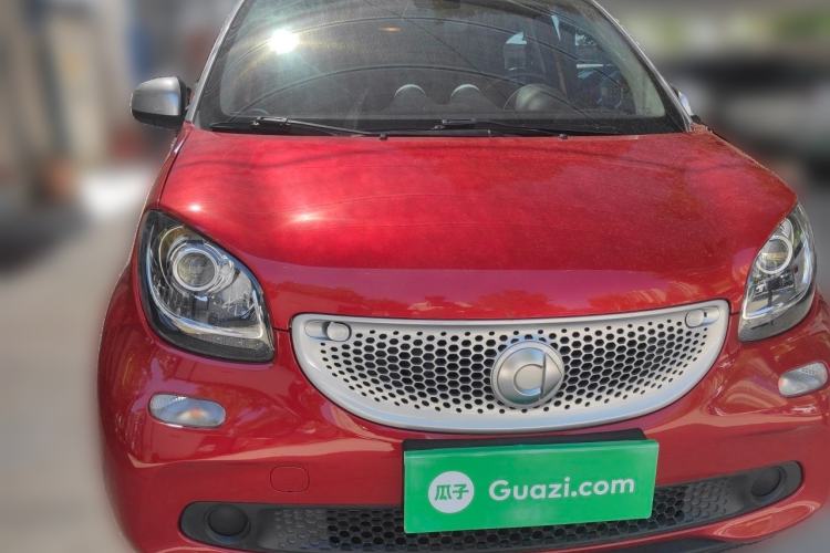 Used smart forfour 2016 1.0L 52 kW Passion Edition Front