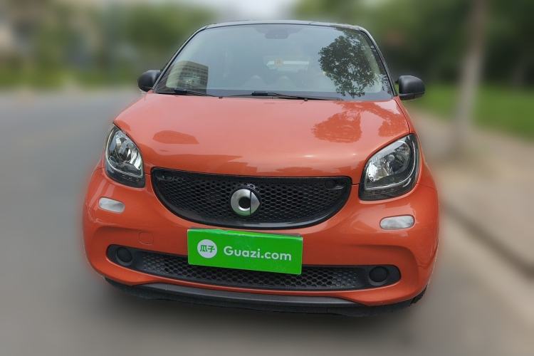 Used smart forfour 2016 1.0L 52 kW Passion Edition Front