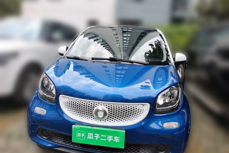 Used smart forfour 2016 1.0L 52 kW Passion Edition Front