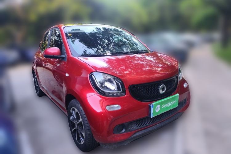Used smart forfour 2016 1.0L 52 kW Passion Edition Front Right 45 Deg