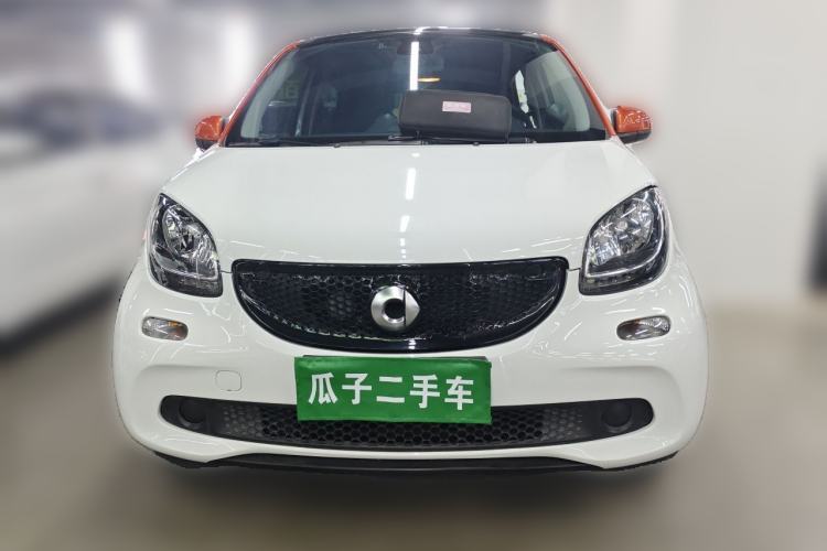 Used smart forfour 2016 0.9T 66 kW Pioneer Edition Front