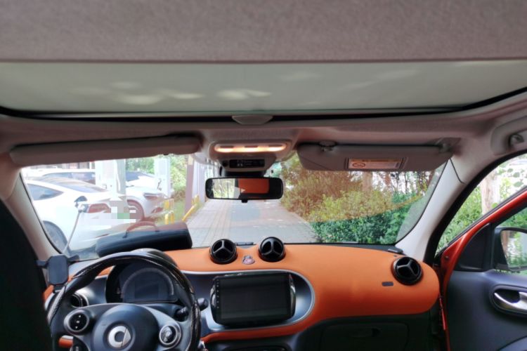 Used smart forfour 2016 1.0L 52 kW Passion Edition Headliner