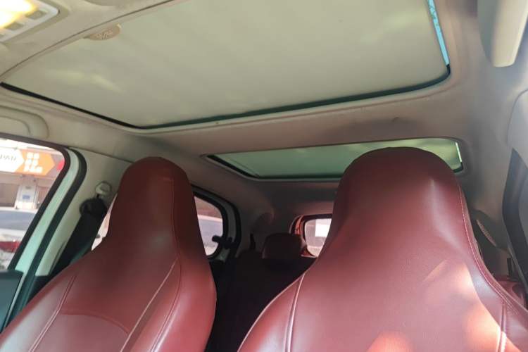 Used smart forfour 2016 1.0L 52 kW Passion Edition Headliner