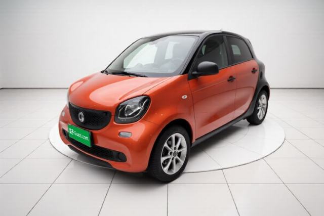 Używany smart forfour 2016 1.0L 52 kW Dynamic Edition