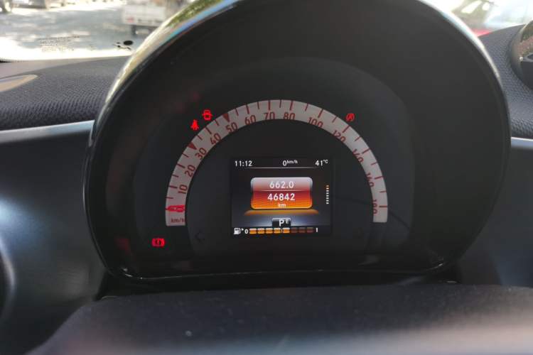Used smart forfour 2016 1.0L 52 kW Passion Edition Instrument Cluster