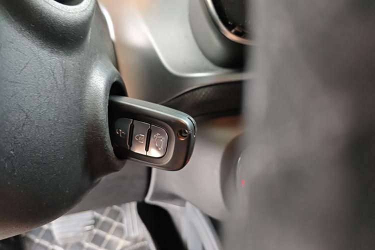 Used smart forfour 2016 1.0L 52 kW Passion Edition Interior 1
