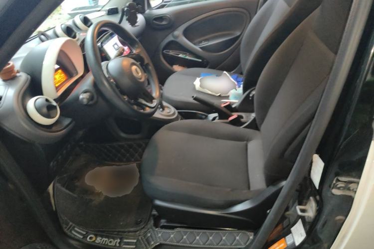 Used smart forfour 2016 1.0L 52 kW Dynamic Edition Left Front Seat