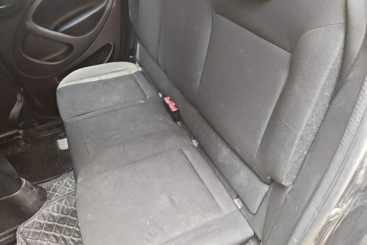 Used smart forfour 2016 1.0L 52 kW Dynamic Edition Left Rear Seat