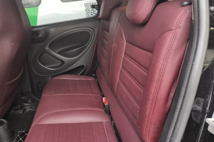 Used smart forfour 2016 1.0L 52 kW Dynamic Edition Left Rear Seat