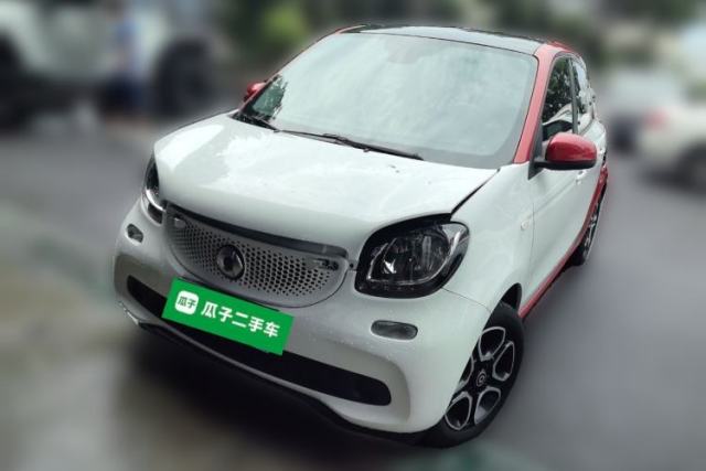 Used smart forfour 2016 0.9T 66 kW Pioneer Edition