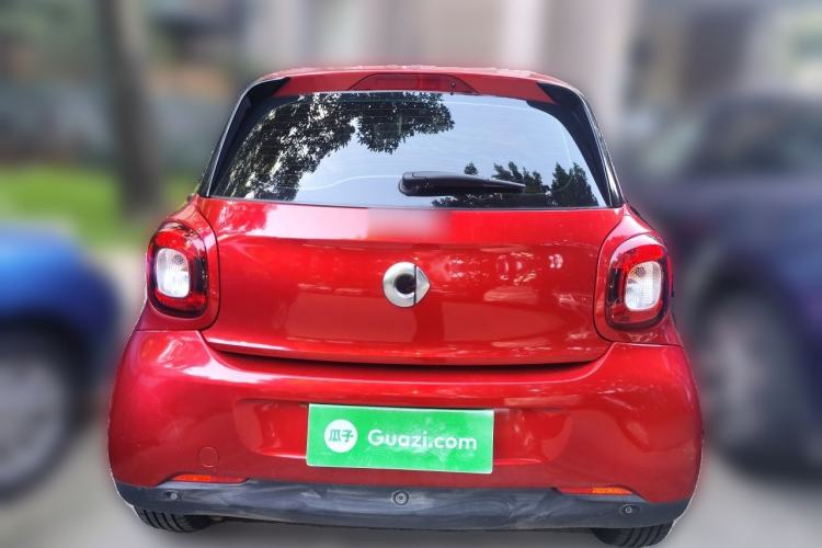 Used smart forfour 2016 1.0L 52 kW Passion Edition Rear