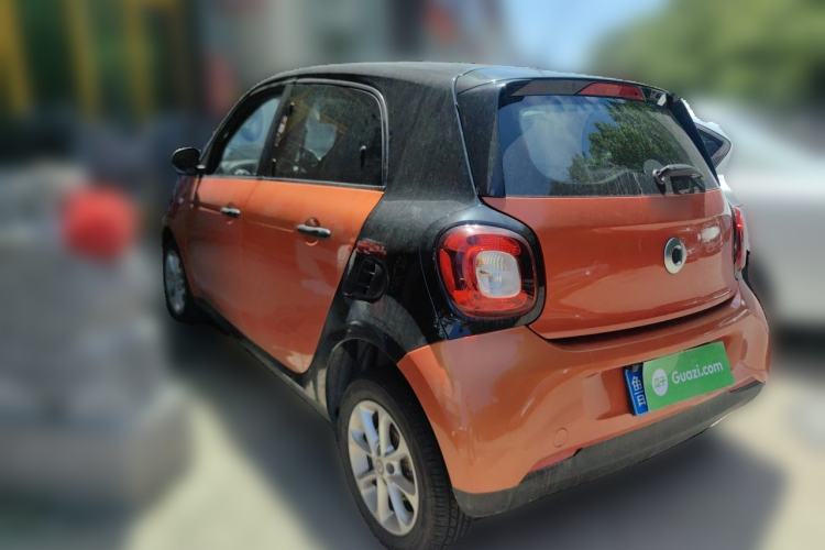 Used smart forfour 2016 1.0L 52 kW Dynamic Edition Rear Left 45 Deg