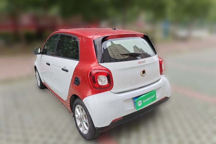 Used smart forfour 2016 1.0L 52 kW Dynamic Edition Rear Left 45 Deg