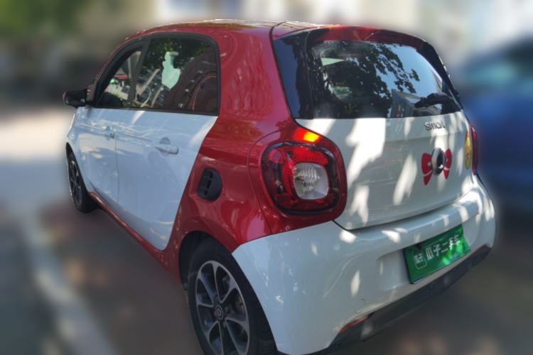 Used smart forfour 2016 1.0L 52 kW Passion Edition Rear Left 45 Deg