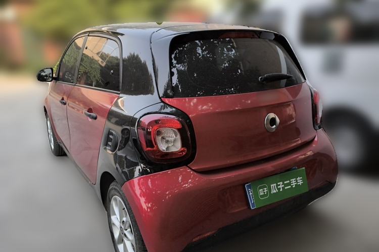 Used smart forfour 2016 1.0L 52 kW Dynamic Edition Rear Left 45 Deg
