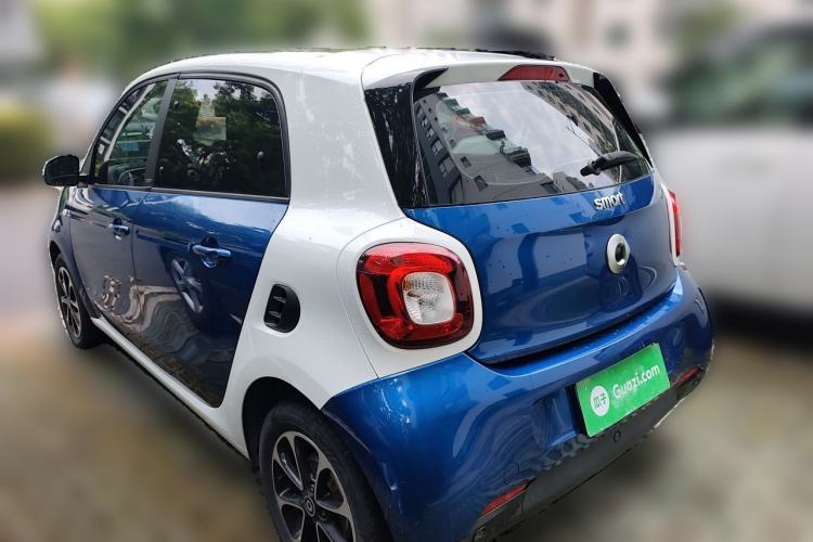 Used smart forfour 2016 1.0L 52 kW Passion Edition Rear Left 45 Deg