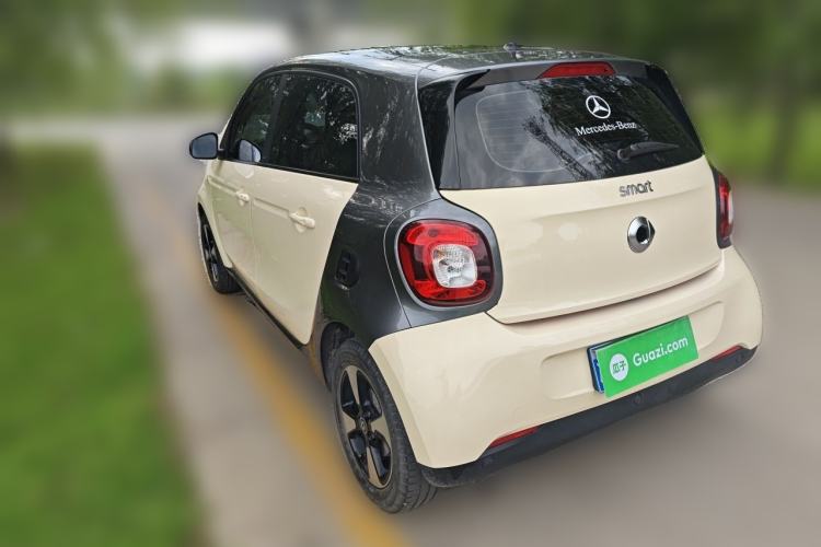 Used smart forfour 2016 1.0L 52 kW Passion Edition Rear Left 45 Deg