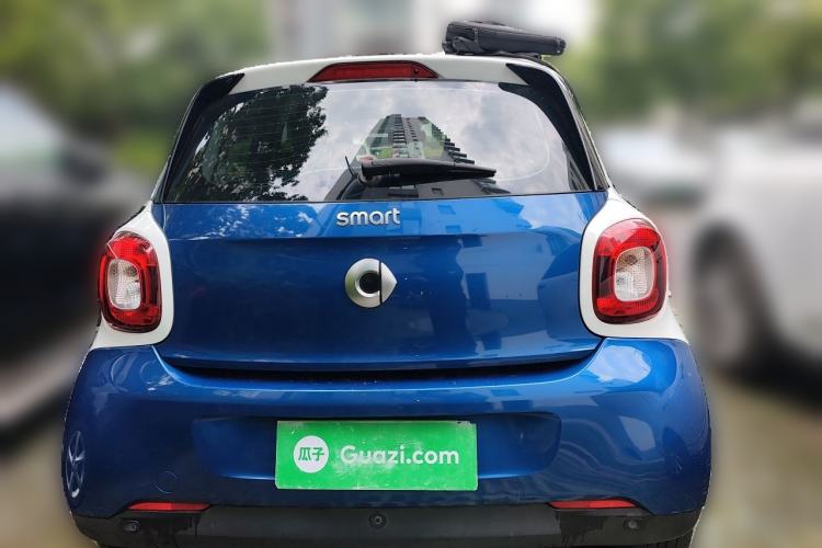 Used smart forfour 2016 1.0L 52 kW Passion Edition Rear