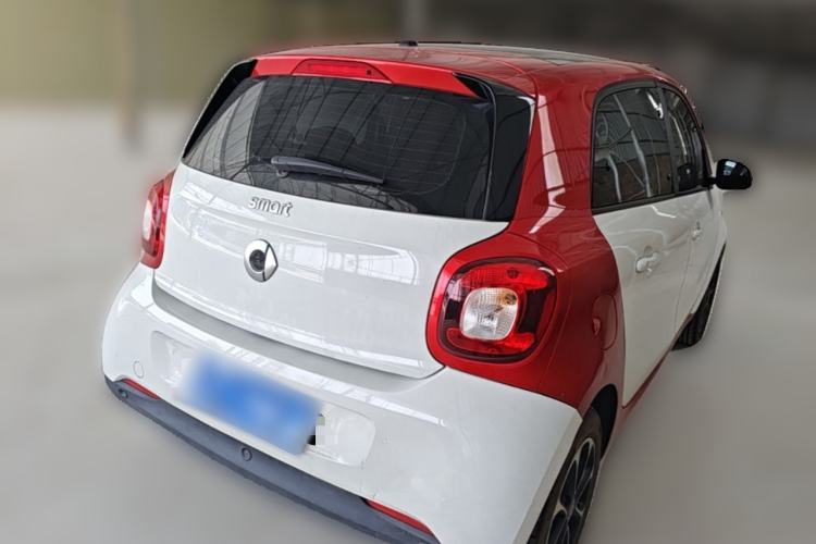 Used smart forfour 2016 1.0L 52 kW Passion Edition Rear Right 45 Deg