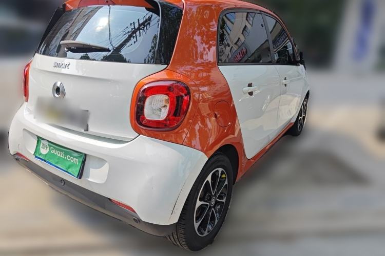 Used smart forfour 2016 1.0L 52 kW Passion Edition Rear Right 45 Deg