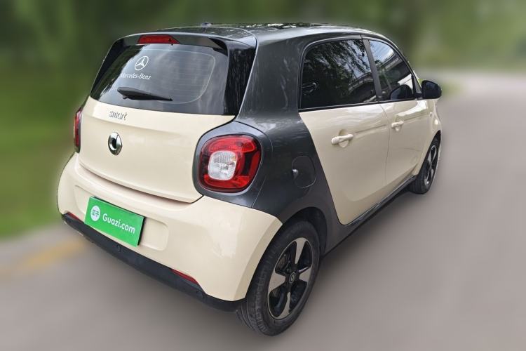 Used smart forfour 2016 1.0L 52 kW Passion Edition Rear Right 45 Deg
