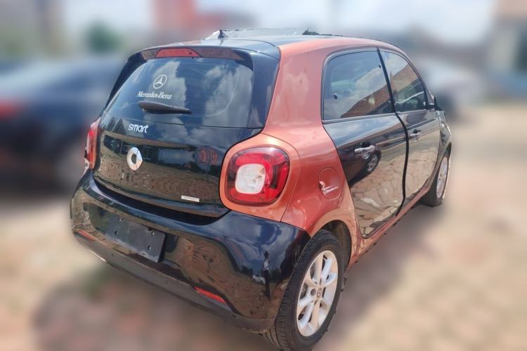 Used smart forfour 2016 1.0L 52 kW Dynamic Edition Rear Right 45 Deg