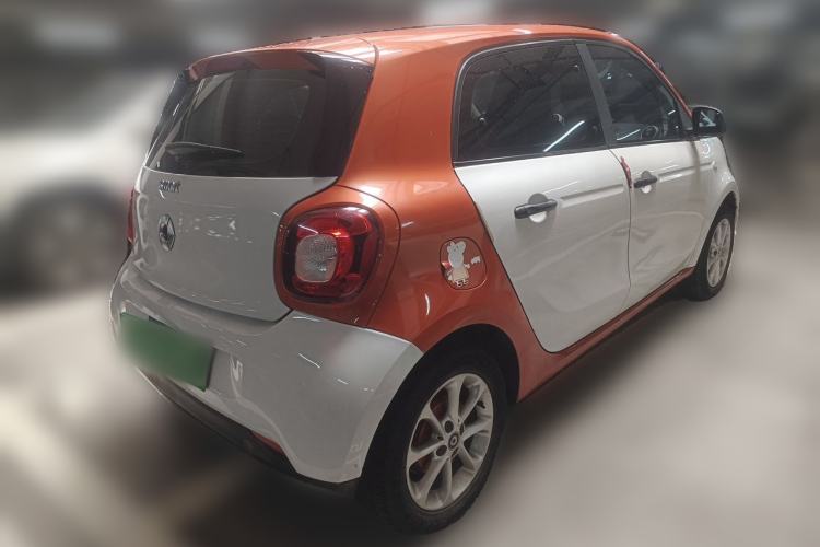 Used smart forfour 2016 1.0L 52 kW Dynamic Edition Rear Right 45 Deg