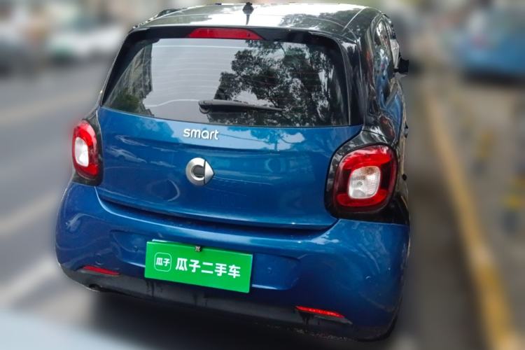 Used smart forfour 2016 1.0L 52 kW Dynamic Edition Rear