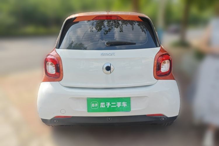 Used smart forfour 2016 1.0L 52 kW Passion Edition Rear