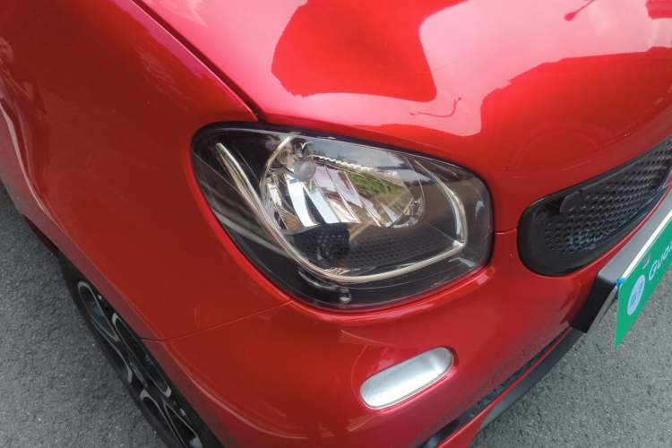 Used smart forfour 2016 0.9T 66 kW Pioneer Edition Right Front Headlight