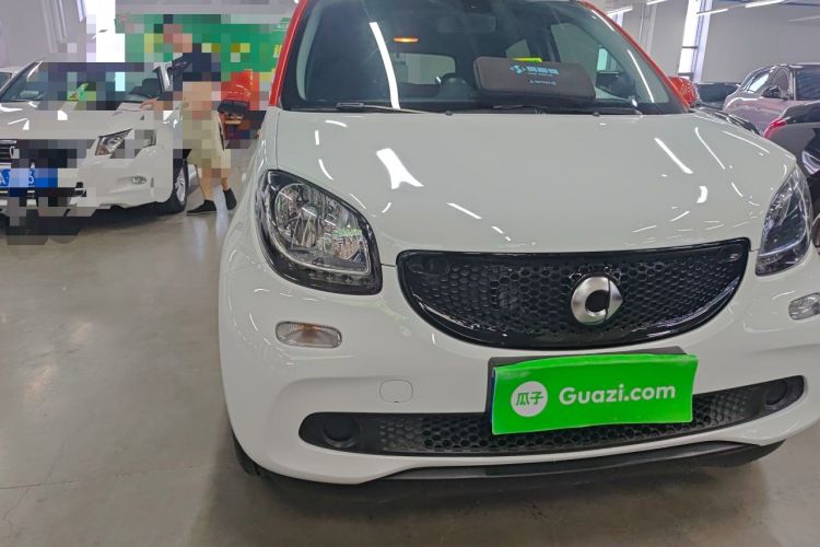 Used smart forfour 2016 0.9T 66 kW Pioneer Edition Right Front Headlight