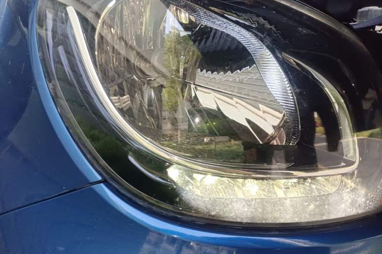 Used smart forfour 2016 1.0L 52 kW Dynamic Edition Right Front Headlight